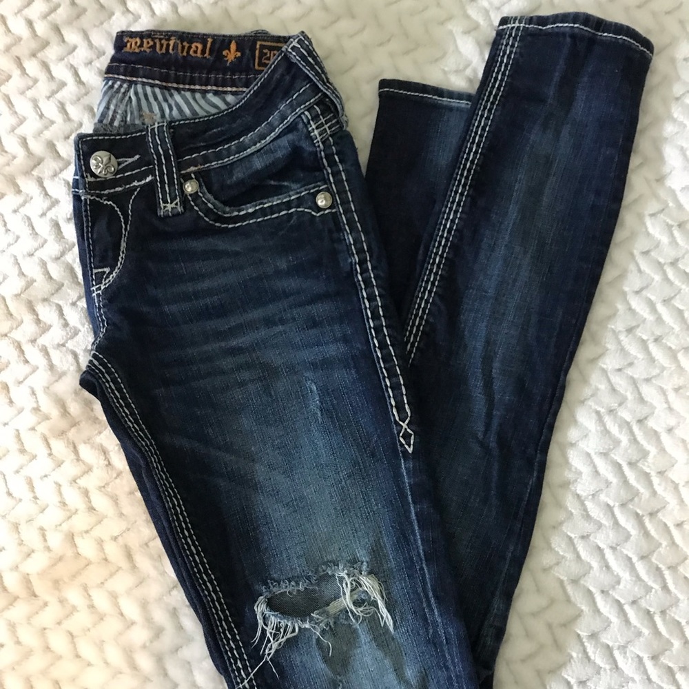 Rock revivals straight jeans size 26